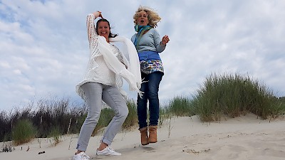 Karin Kastner und Monika Schiwy